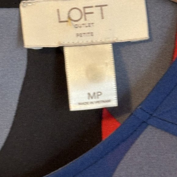 Loft Blouse Multi Floral Ruffle - Picture 8 of 12